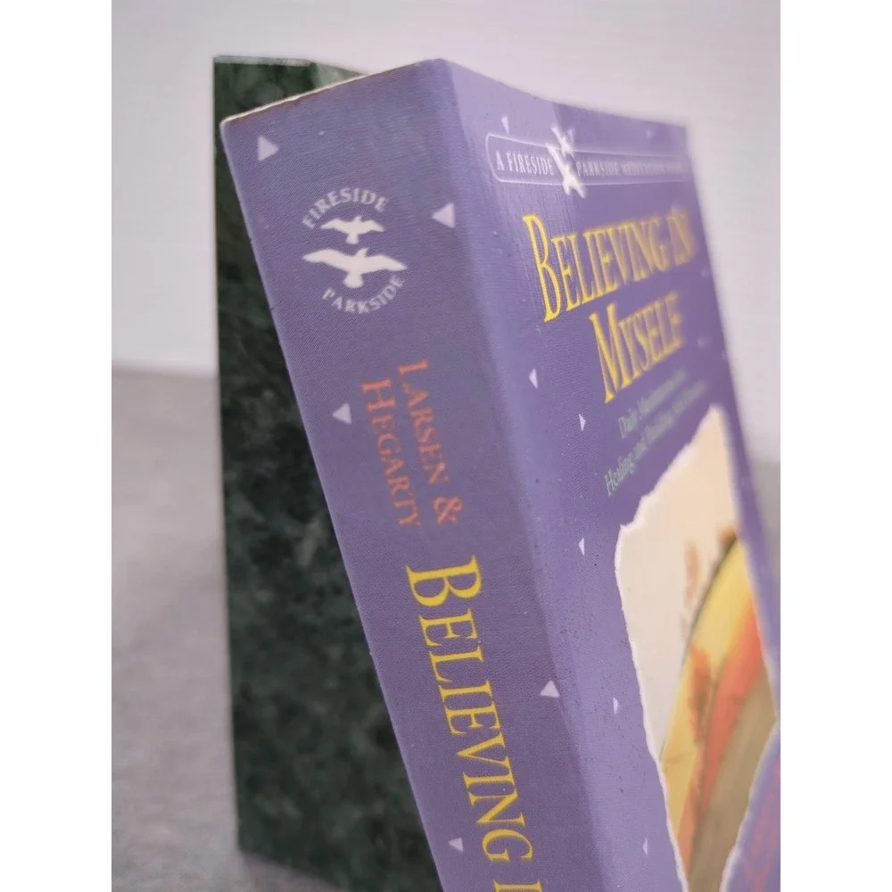 1992 Believing In Myself, A Fireside/Parkside Meditation Book Larsen‎ & Hegarty